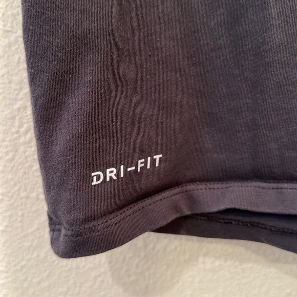 Nike Dri-Fit Tee - Picture 2 of 5